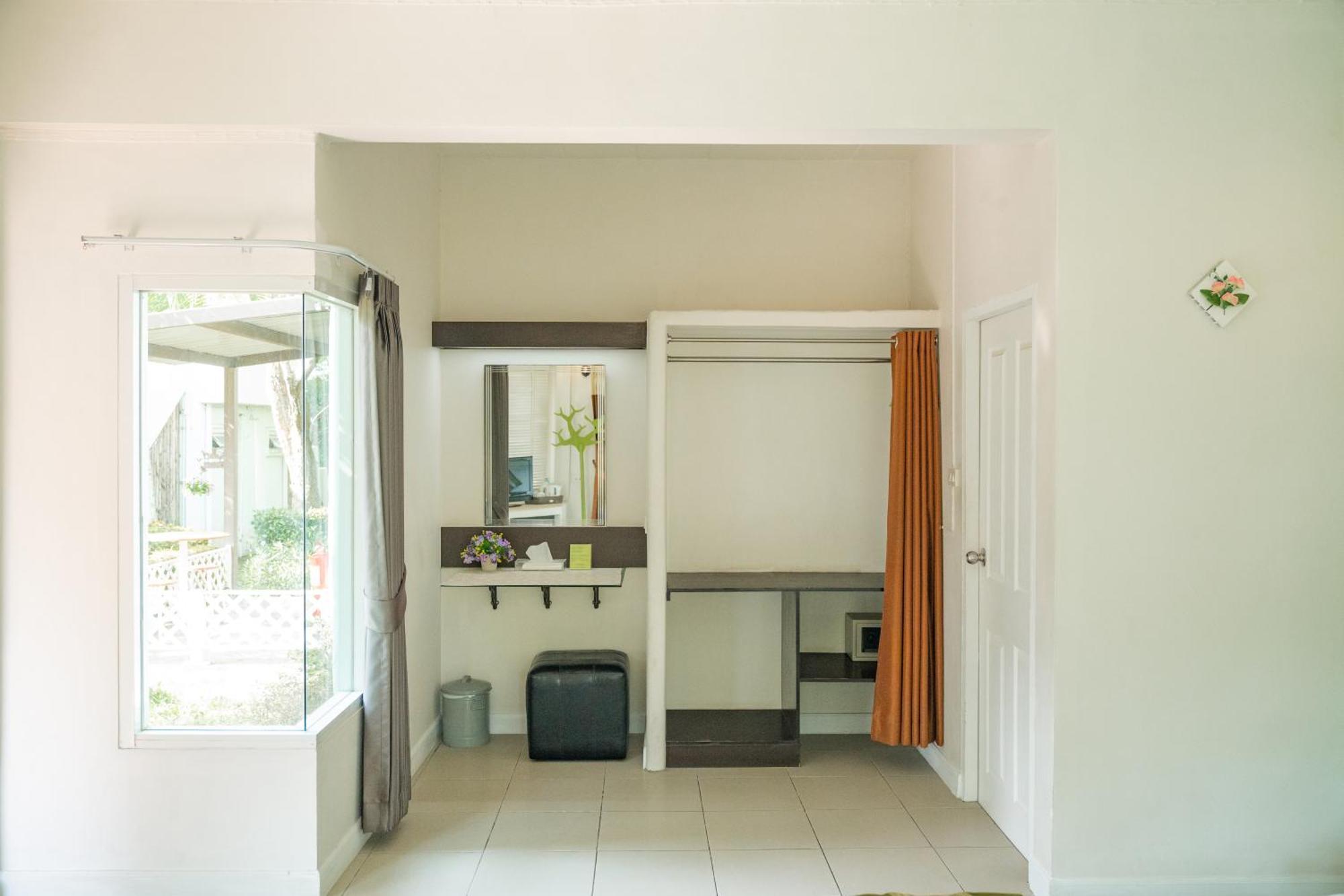 Villa Reina Resort Nongnamdeng Kültér fotó