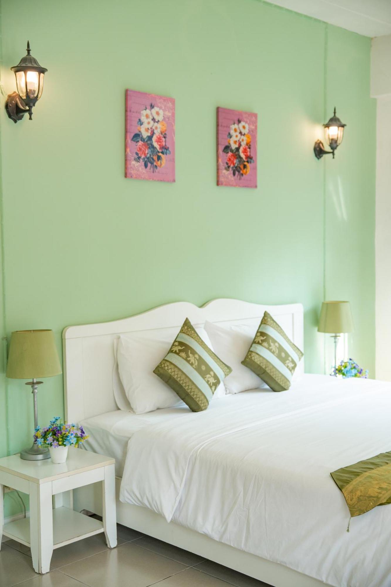 Villa Reina Resort Nongnamdeng Kültér fotó