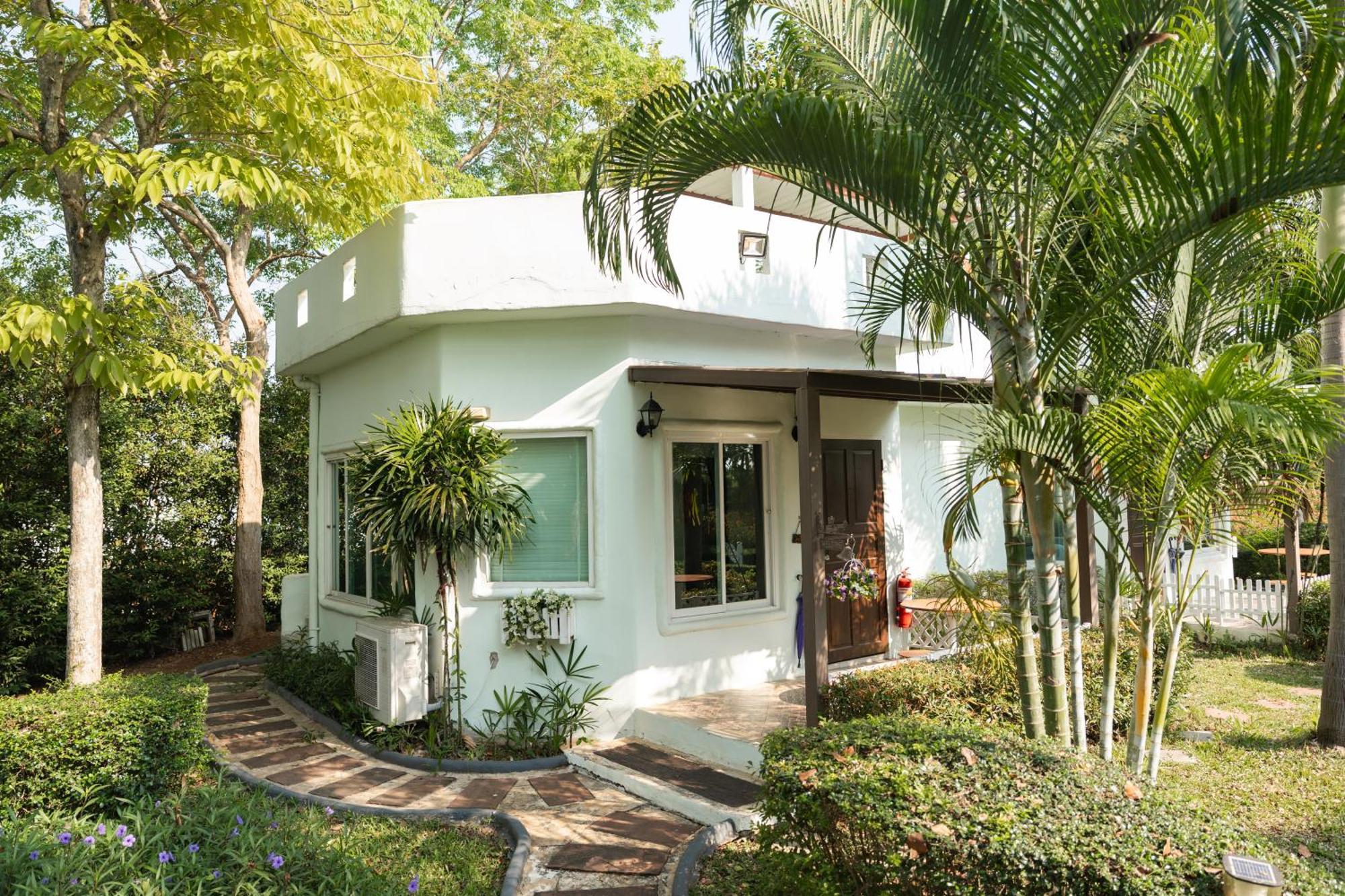 Villa Reina Resort Nongnamdeng Kültér fotó
